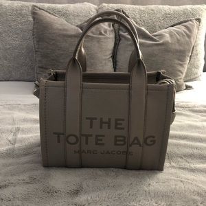 Marc Jacobs The Tote Bag